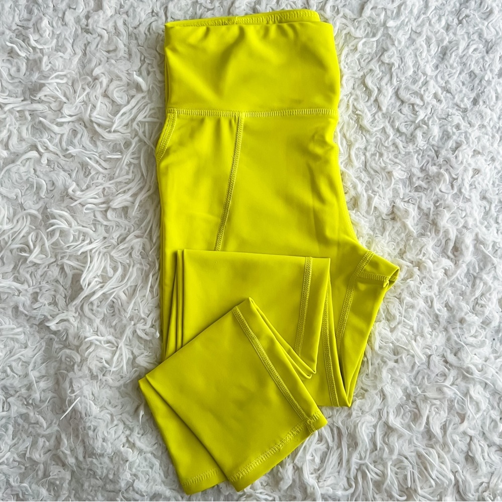 ❌SOLD❌ Old Navy Girls High Waisted PowerSoft Side Pocket Leggings, Size XL - Picture 1 of 8
